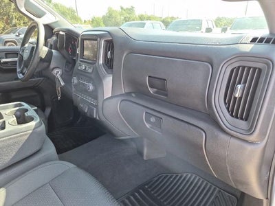 2021 Chevrolet Silverado 1500 Crew Cab Short Box 2-Wheel Drive Custom
