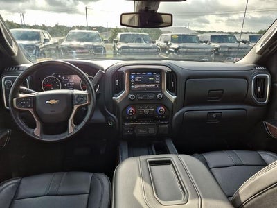2022 Chevrolet Silverado 1500 LTD Crew Cab Short Box 4-Wheel Drive High Country