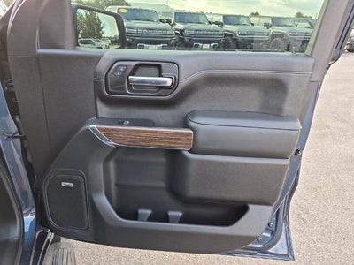 2022 Chevrolet Silverado 1500 LTD Crew Cab Short Box 4-Wheel Drive High Country