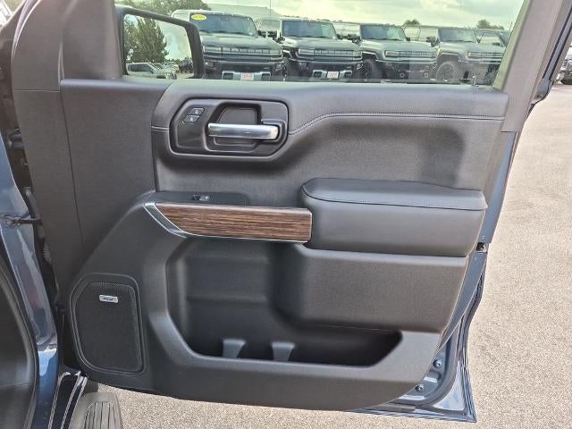 2022 Chevrolet Silverado 1500 LTD Crew Cab Short Box 4-Wheel Drive High Country
