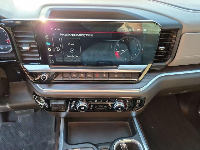 2025 GMC Sierra 1500 Crew Cab Short Box 4-Wheel Drive SLT