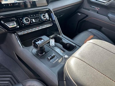 2025 GMC Sierra 1500 Crew Cab Short Box 4-Wheel Drive AT4