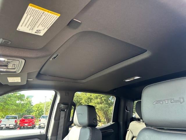 2025 GMC Sierra 1500 Crew Cab Short Box 4-Wheel Drive AT4