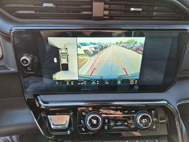 2023 GMC Sierra 1500 Crew Cab Short Box 4-Wheel Drive AT4X
