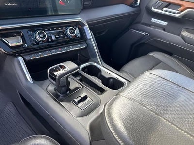2023 GMC Sierra 1500 Crew Cab Short Box 4-Wheel Drive Denali