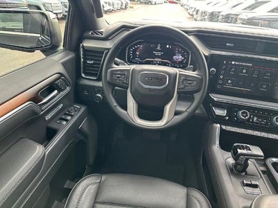 2025 GMC Sierra 1500 Crew Cab Short Box 4-Wheel Drive Denali