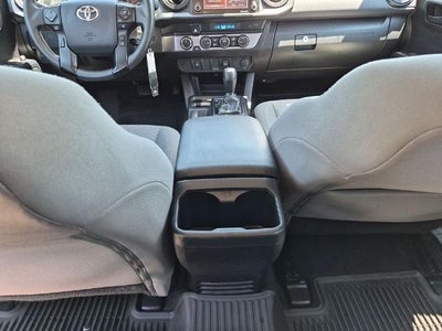 2023 Toyota Tacoma 4WD 4WD SR Double Cab 5' Bed V6 AT (GS)
