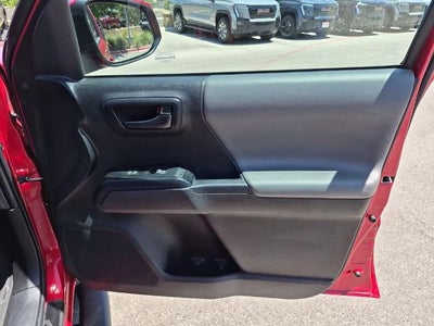 2023 Toyota Tacoma 4WD 4WD SR Double Cab 5' Bed V6 AT (GS)