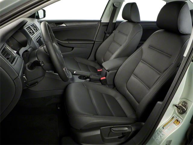 2013 Volkswagen Jetta 4dr Auto SE PZEV Sedan