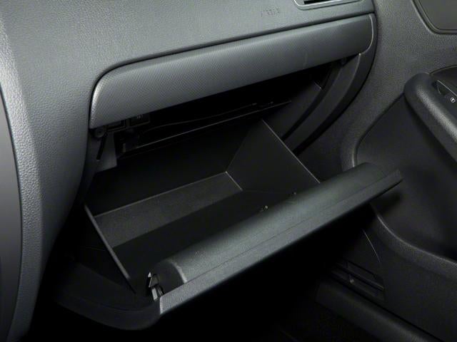 2013 Volkswagen Jetta 4dr Auto SE PZEV Sedan