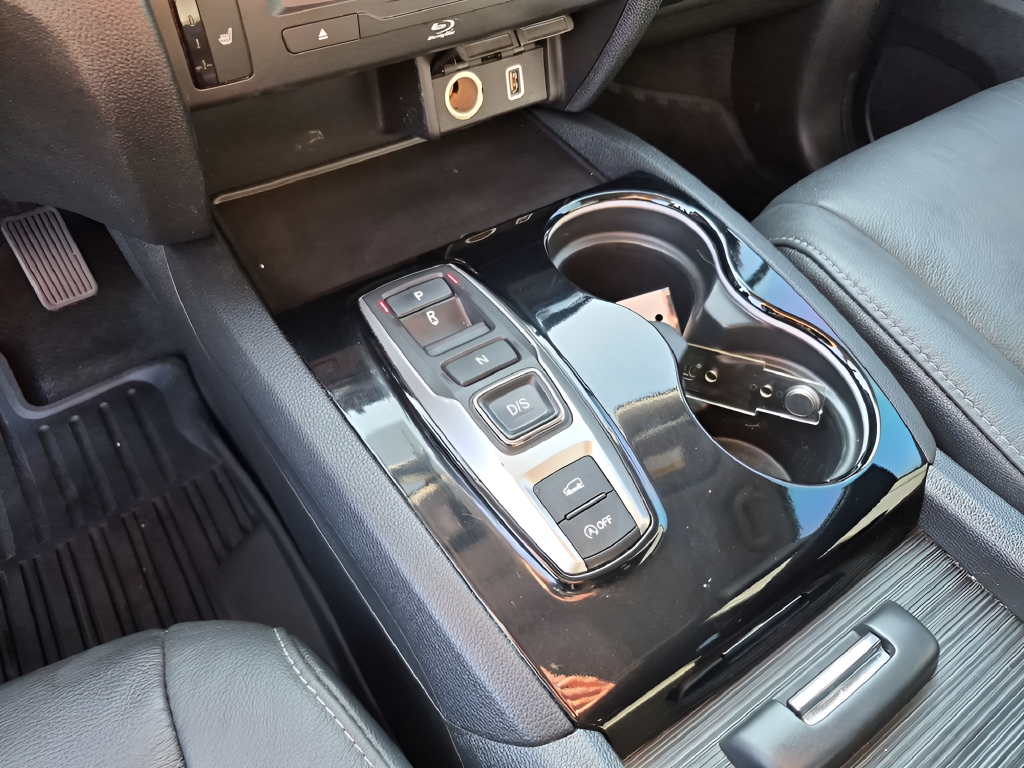 2022 Honda Pilot Touring 8 Passenger