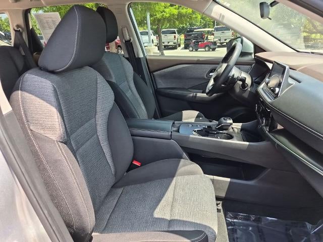 2021 Nissan Rogue FWD SV