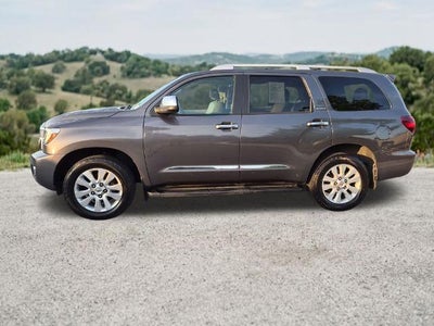 2020 Toyota Sequoia Platinum 4WD (Natl)