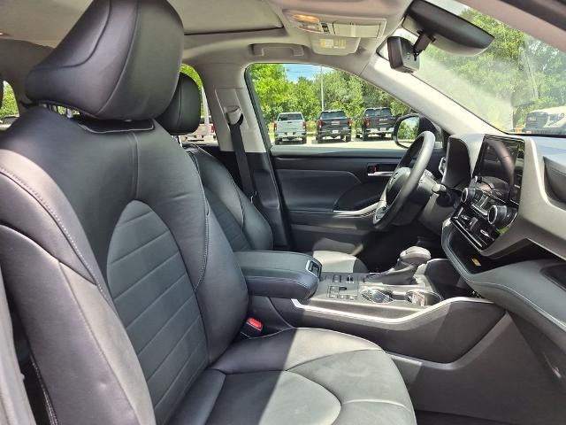 2023 Toyota Highlander XLE AWD (Natl)