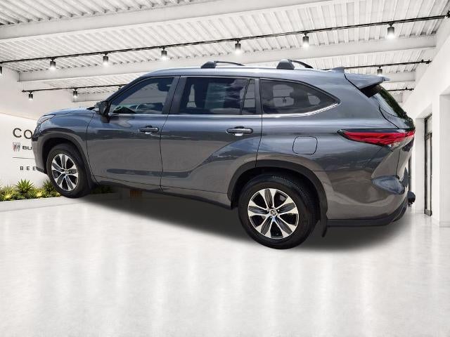 2023 Toyota Highlander XLE AWD (Natl)