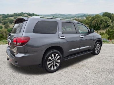 2020 Toyota Sequoia Limited RWD (Natl)