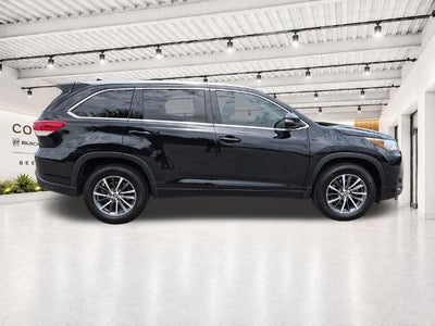 2017 Toyota Highlander XLE V6 FWD (Natl)