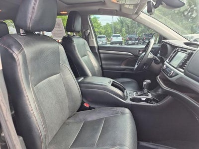 2018 Toyota Highlander Limited V6 FWD (GS)