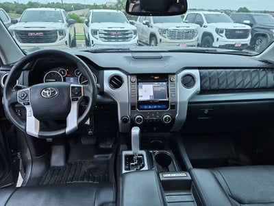2014 Toyota Tundra 4WD Truck 4WD CrewMax Short Bed 5.7L FFV Platinum (Natl)