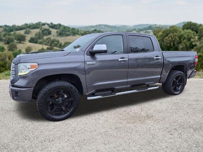 2014 Toyota Tundra 4WD Truck 4WD CrewMax Short Bed 5.7L FFV Platinum (Natl)