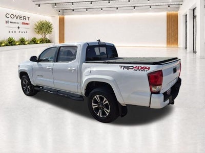 2017 Toyota Tacoma TRD Sport Double Cab 5' Bed V6 4x4 AT (Natl)