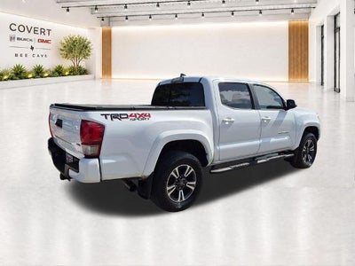 2017 Toyota Tacoma TRD Sport Double Cab 5' Bed V6 4x4 AT (Natl)