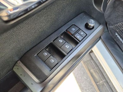 2017 Toyota Tacoma TRD Sport Double Cab 5' Bed V6 4x4 AT (Natl)