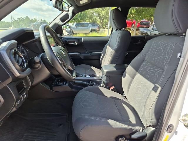 2017 Toyota Tacoma TRD Sport Double Cab 5' Bed V6 4x4 AT (Natl)
