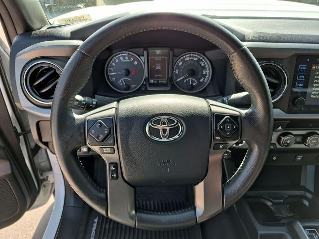 2017 Toyota Tacoma TRD Sport Double Cab 5' Bed V6 4x4 AT (Natl)