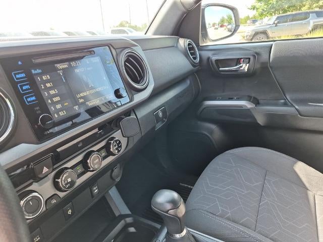 2017 Toyota Tacoma TRD Sport Double Cab 5' Bed V6 4x4 AT (Natl)