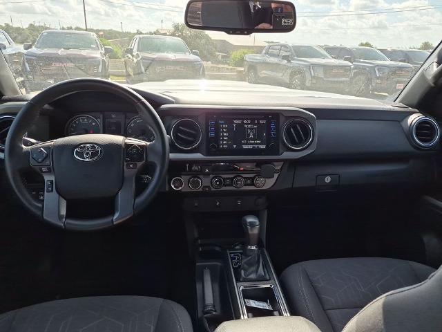 2017 Toyota Tacoma TRD Sport Double Cab 5' Bed V6 4x4 AT (Natl)