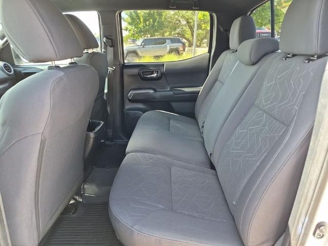 2017 Toyota Tacoma TRD Sport Double Cab 5' Bed V6 4x4 AT (Natl)