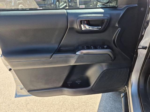 2019 Toyota Tacoma 4WD 4WD TRD Off Road Double Cab 5' Bed V6 AT (Natl)