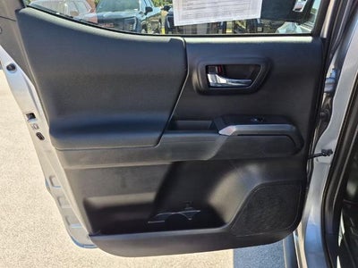 2019 Toyota Tacoma 4WD 4WD TRD Off Road Double Cab 5' Bed V6 AT (Natl)