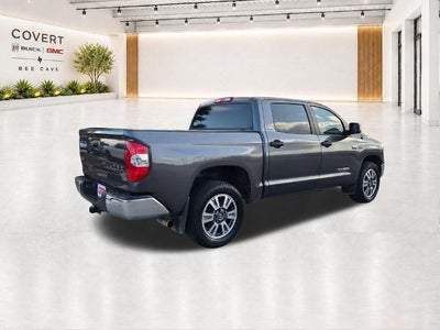 2018 Toyota Tundra 4WD 4WD SR5 CrewMax 5.5' Bed 5.7L FFV (SE)