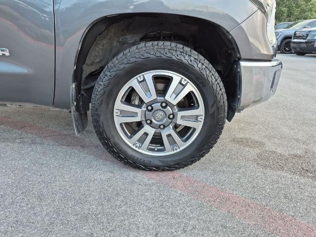 2018 Toyota Tundra 4WD 4WD SR5 CrewMax 5.5' Bed 5.7L FFV (SE)