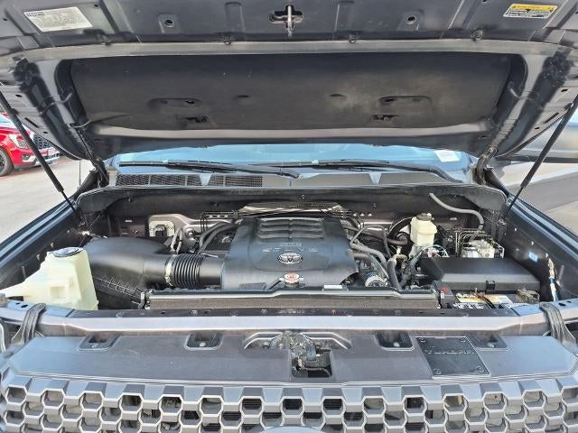 2018 Toyota Tundra 4WD 4WD SR5 CrewMax 5.5' Bed 5.7L FFV (SE)