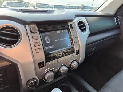 2018 Toyota Tundra 4WD 4WD SR5 CrewMax 5.5' Bed 5.7L FFV (SE)