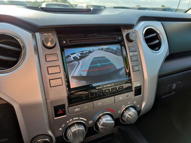 2018 Toyota Tundra 4WD 4WD SR5 CrewMax 5.5' Bed 5.7L FFV (SE)
