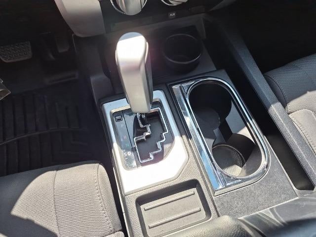 2017 Toyota Tundra 2WD 2WD SR5 CrewMax 5.5' Bed 4.6L (Natl)