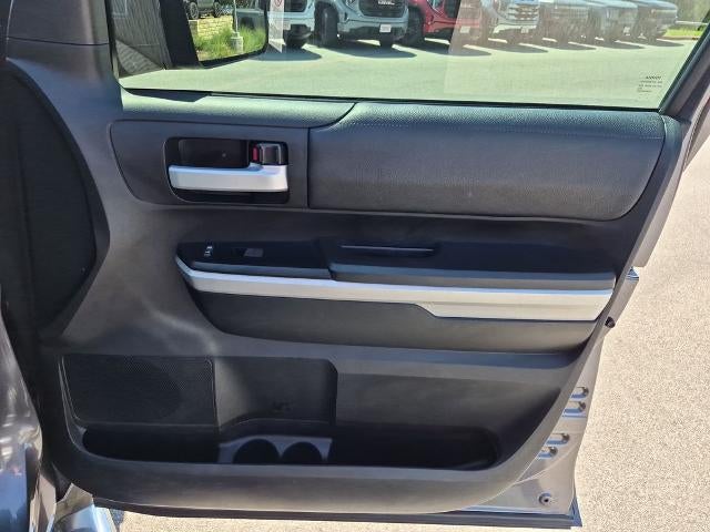 2017 Toyota Tundra 2WD 2WD SR5 CrewMax 5.5' Bed 4.6L (Natl)