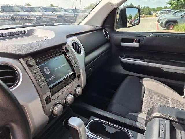 2019 Toyota Tundra 2WD 2WD SR5 Double Cab 6.5' Bed 5.7L (Natl)