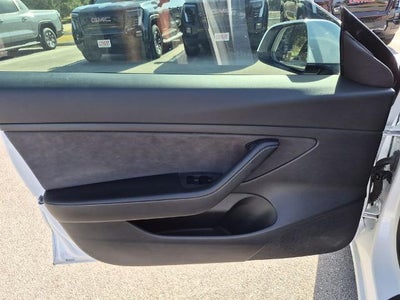 2021 Tesla Model 3 Standard Range Plus RWD