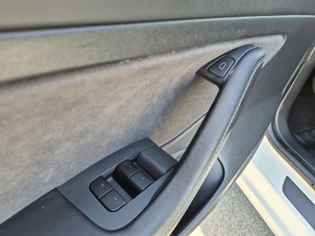 2021 Tesla Model 3 Standard Range Plus RWD