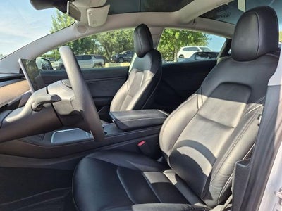 2021 Tesla Model 3 Standard Range Plus RWD