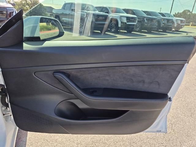 2021 Tesla Model 3 Standard Range Plus RWD
