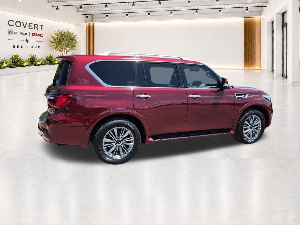 2022 INFINITI QX80 LUXE