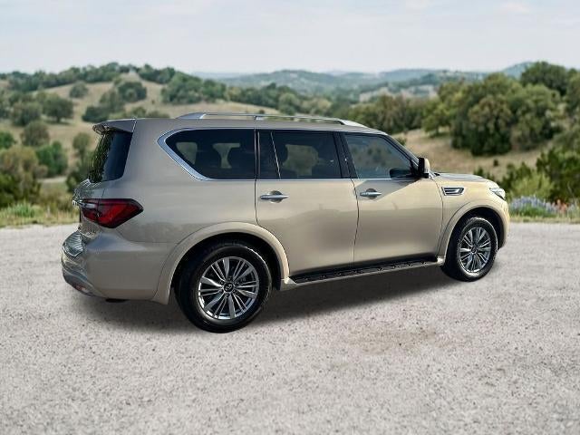 2022 INFINITI QX80 LUXE RWD