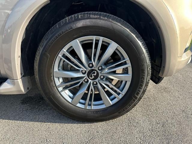 2022 INFINITI QX80 LUXE RWD