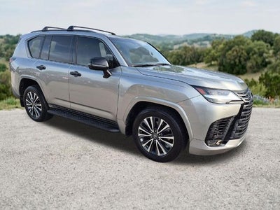 2022 Lexus LX 600 Premium 4WD